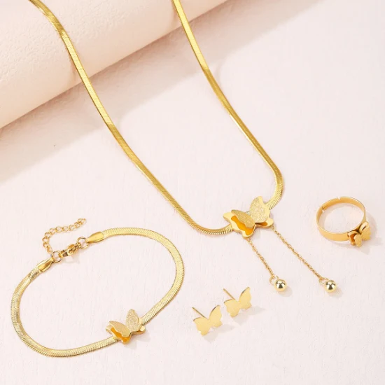 Комплект из четырех частей: золотое колье и серьги с подвеской-бабочкой из нержавеющей стали, браслет и кольцо