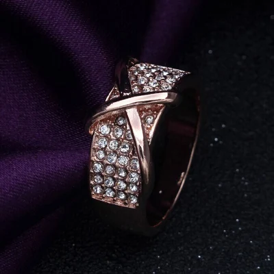 Кольцо на палец ювелирных изделий из стерлингового серебра 925 OEM для женщин (CFSVFR007)